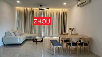 The Latitude, Fully Furnished Renovated, 2 Carpark, 1500sf, Mid Floor