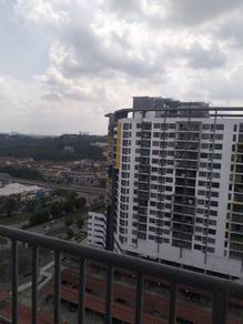 Vista pinggiran apartment for sale in tmn equine seri kembangan