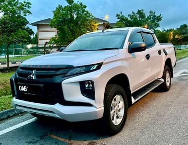 Mitsubishi TRITON 2.4 VGT (M)4x4 Full loan💯