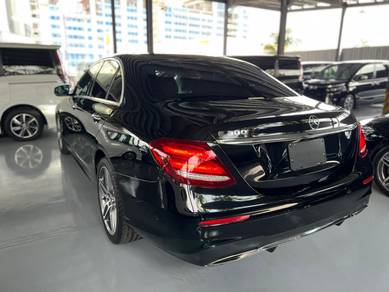 ,XXX KM Gred 4.5 2020 Mercedes Benz E300 2.0 AMG