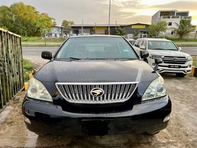 Toyota HARRIER 3.0 300G 4WD (A) sunroof