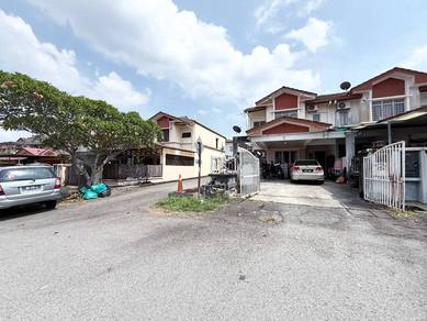 CHEAPEST 🔥 Double Storey Terrace END LOT Bandar Seri Putra, Bangi