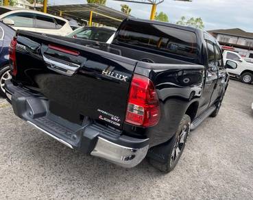 Toyota Hilux Double Cab 2.4 L-EDITION 4X4