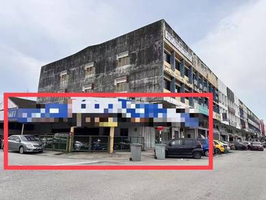 Corner Shop - Ground floor-hot place Town Area