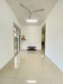 Bukit setongkol single storey Corner lot House for rent.