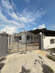 Fully Renovated / Skudai / Taman Damai Jaya / Single Storey End Lot