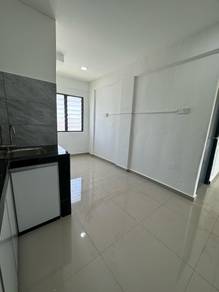 Flat Taman Perling-3
