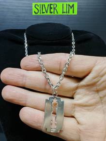 Rantai silver loket