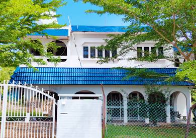 2 Storey Bungalow near Avillion Hotel & Pantai Saujana Port Dickson
