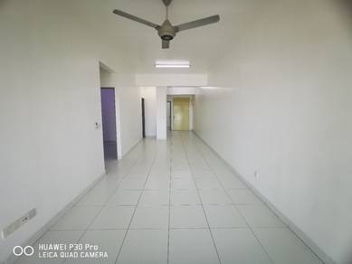 Newly Furbish 2 Car Park ELIT HEIGHTS Bayan City Bayan Baru