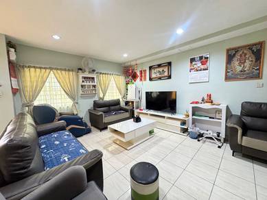 Taman Angsana / kolombong / double storey / house for sale