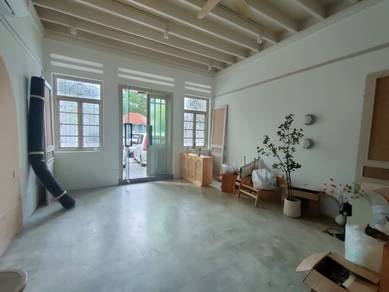Ground Floor Office Lot Georgetown With Airconds Nice Condition