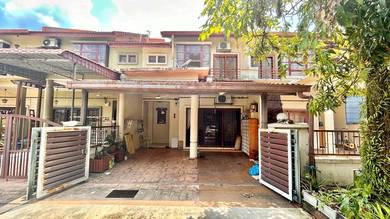 WALKING DISTANCE to LRT Double Storey Taman Puchong Prima FOR SALE