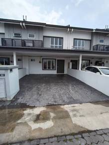 2 Storey Terrace Rentak Perdana Puncak Alam