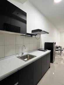 FULLY FURNISH 🅾️ NEW CONDO 2ROOM D'vine Dvine Damansara Perdana