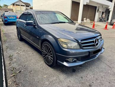 Mercedes Benz C200 CGI BlueEFCY Boleh Loan
