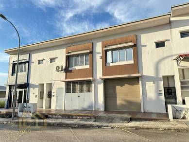 Limited Unit l 1.5 Sty Link Factory l Freehold jln Astana l Klang