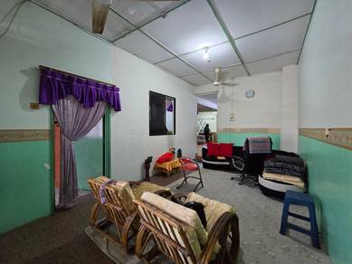 Taman Seri Telok Datok Banting 1.5 Storey Jalan Kemuning 22x70 Reno