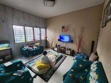 Cheaper Freehold Double  Storey House For Sale at Bukit Mas