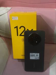 REALME 12x
