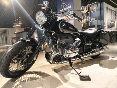 2021 BMW R18 First Edition