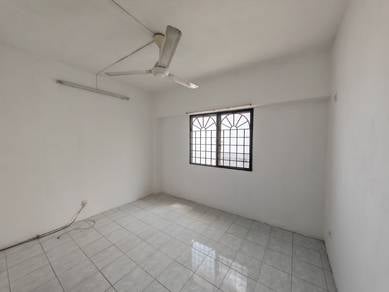 Sri Ria Apartment 💥Taman sepakat Indah KAJANG