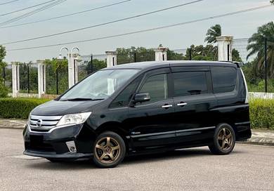 FULL LOAN Nissan SERENA 2.0 HIGH-WAY STAR (A)