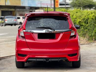Honda JAZZ 1.5 V FACELIFT (A)