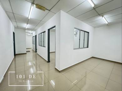 With Aircond!! 3rd Floor Office With Lift @ Seria 88, Setia Alam Rent