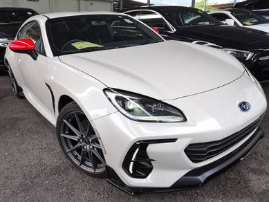 Subaru BRZ 2.4 (11k KM 5A) (ACCEPT TRADE IN)