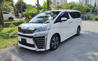 Toyota VELLFIRE 2.5 ZG   High spec pilot seat