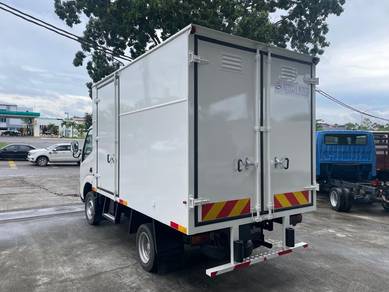 Toyota Dyna Rebuild Aluminium box lorry