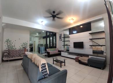 Botani Bandar Siber Good Condition Double Storey House For Sale
