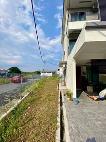 Puchong, Taman Putra Perdana, Townhouse Elegen, Corner LOT