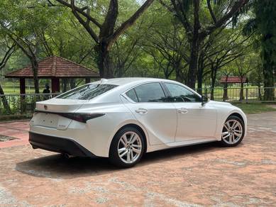 Lexus IS300 2.0 TURBO 360 CAM SPARE TYRE BSM