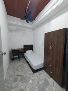 Simple Single Room @ Sungai Dua. Walking distance to USM.