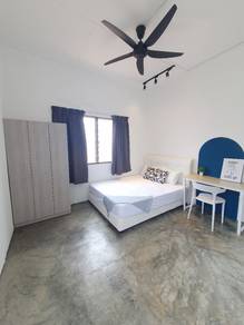 All Male Unit. Middle Room @ Sungai Ara. Aicond Included.
