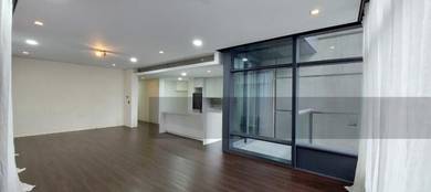 The Troika @ KLCC with Partly Furnished Unit For Rent