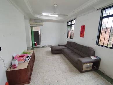 Taman Foh Sang Semi D Luyang