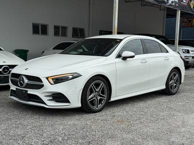 Mercedes Benz A180 1.3 AMG SEDAN ( GRADE 5A )