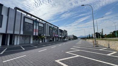 Sendayan irama, Gadong, Labu Seremban New main road shop for rent/sale