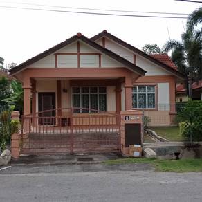 Rumah Bungalow 1 Tingkat di Laman Dahlia, Nilai Impian