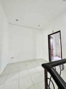 3 storey terrace ( Jawi sungai bakap) Taman beduk indah