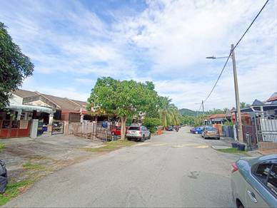 Rumah Teres 1 Tingkat di Bandar Puncak Alam Selangor