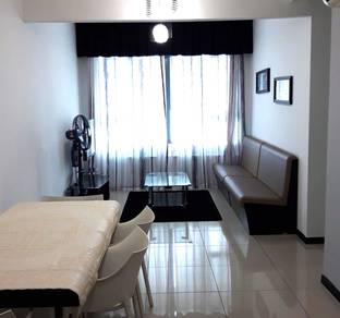 Below Market & Big Size Centrestage Designer Suite Petaling Jaya
