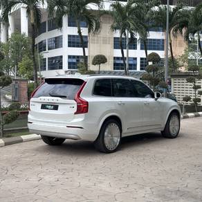 Volvo XC90 2.0 B5 ULTIMATE (A)