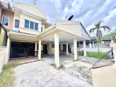 Facing Open Double Storey Terrace Seksyen 3 Bandar Teknologi Kajang