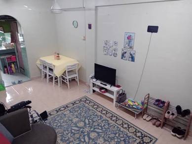 [NEAR LRT FULL LOAN] Flat Seksyen 1 Wangsa Maju FOR SALE