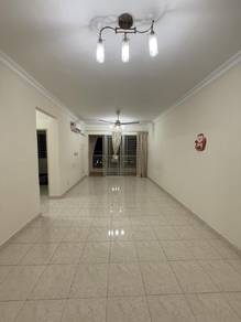 P/Furnished KOI TROPIKA Condominium (1188sf, 4R2B, 1CP), Puchong