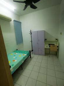 Room for rent near QE1/ at Taman Sri Kepayan Terrace House